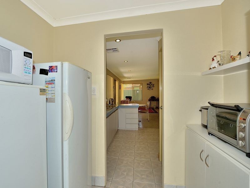 3 Underdale Place, Coodanup WA 6210