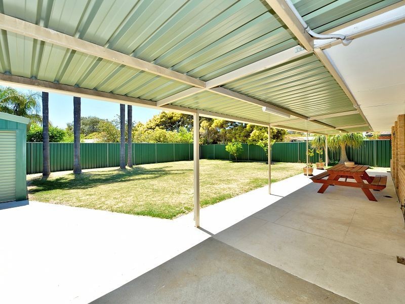 3 Underdale Place, Coodanup WA 6210