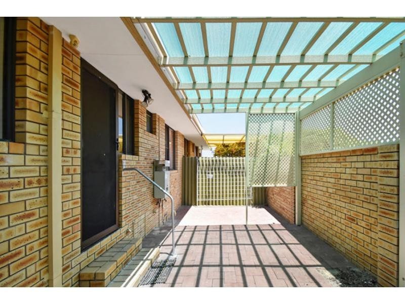 2/44 Croydon Avenue, Yokine WA 6060