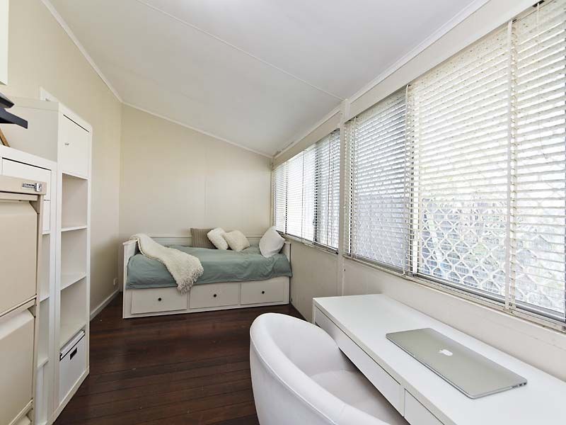 83 Gladstone Road, Rivervale WA 6103