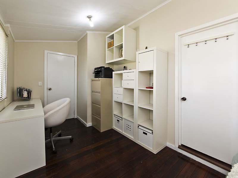 83 Gladstone Road, Rivervale WA 6103