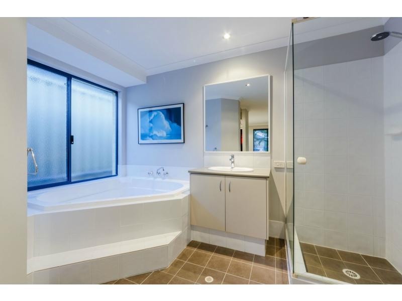 7 Lakeport Way, Butler WA 6036