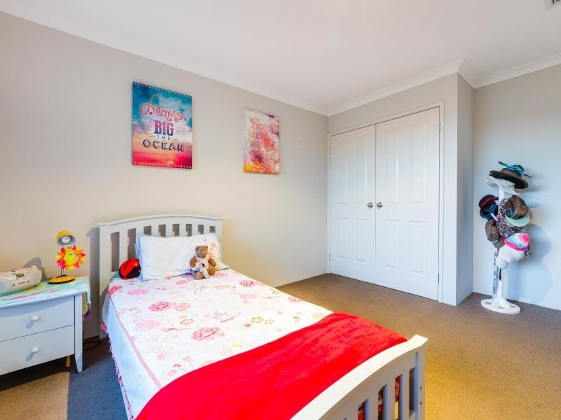 7 Lakeport Way, Butler WA 6036