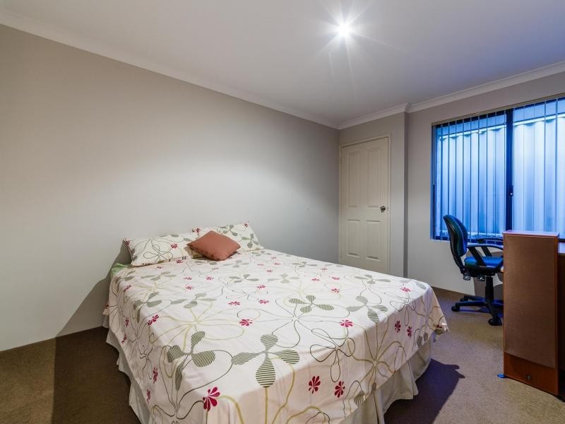 7 Lakeport Way, Butler WA 6036