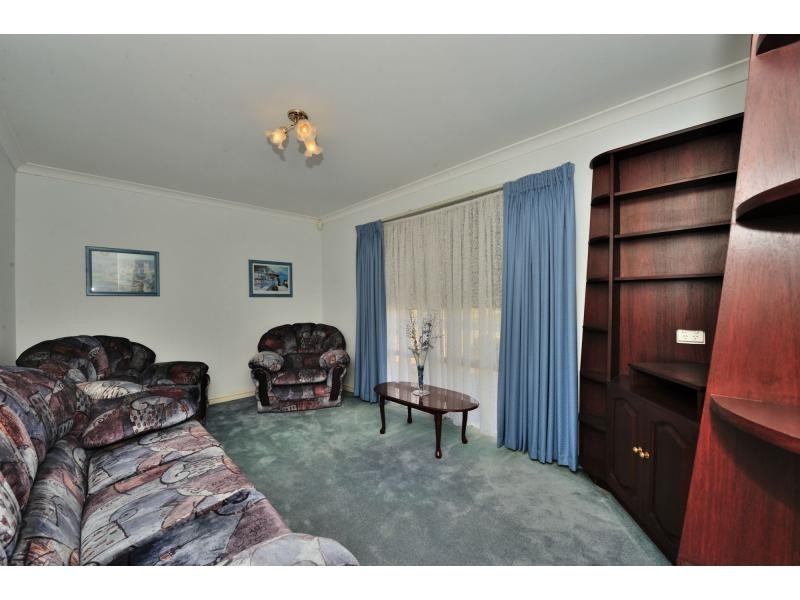 26 Wyola Street, Cooloongup WA 6168