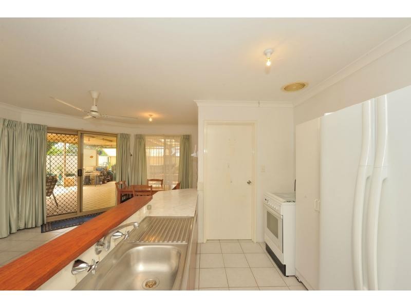 26 Wyola Street, Cooloongup WA 6168