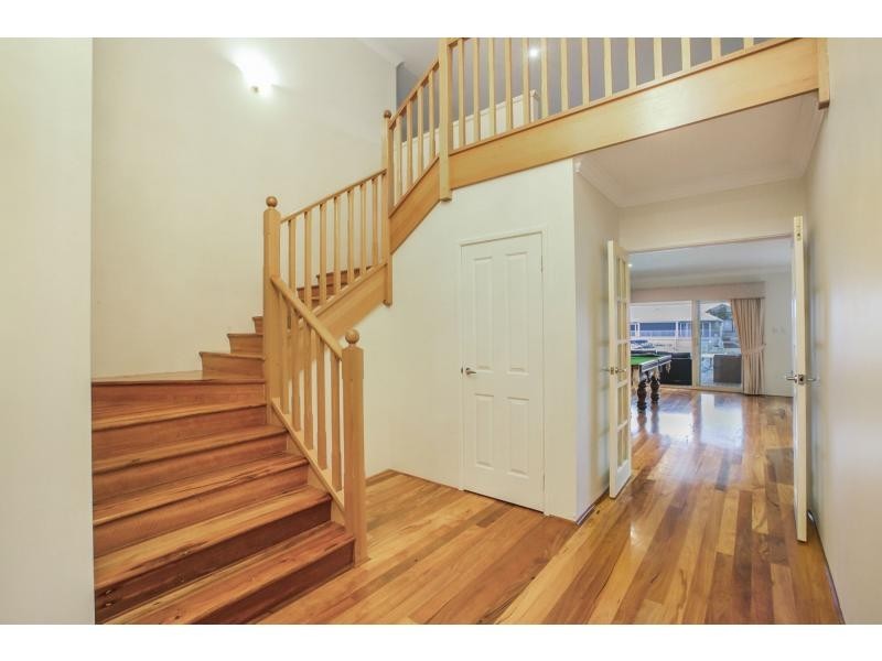 12 Trade Winds Retreat, Dudley Park WA 6210