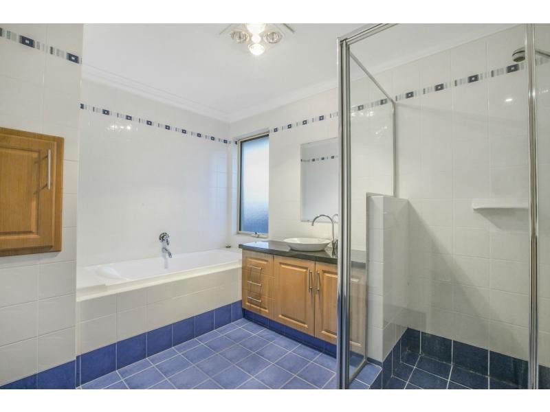 12 Trade Winds Retreat, Dudley Park WA 6210