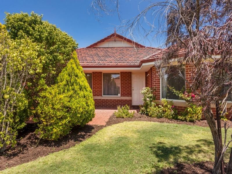 7 Gilbreth Bend, Tapping WA 6065