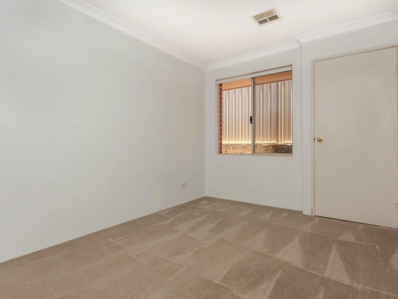 7 Gilbreth Bend, Tapping WA 6065