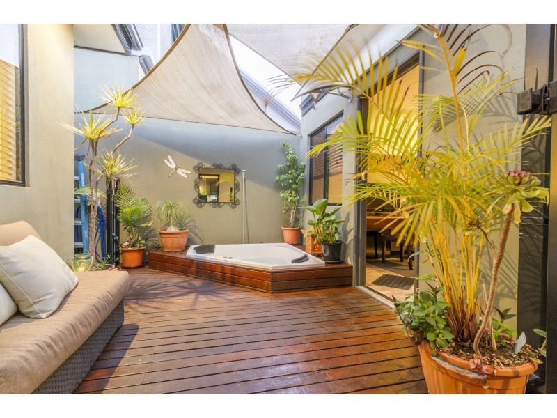 193 Huntriss Road, Doubleview WA 6018