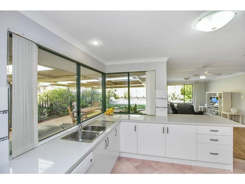 2 Birtles Grove, Erskine WA 6210