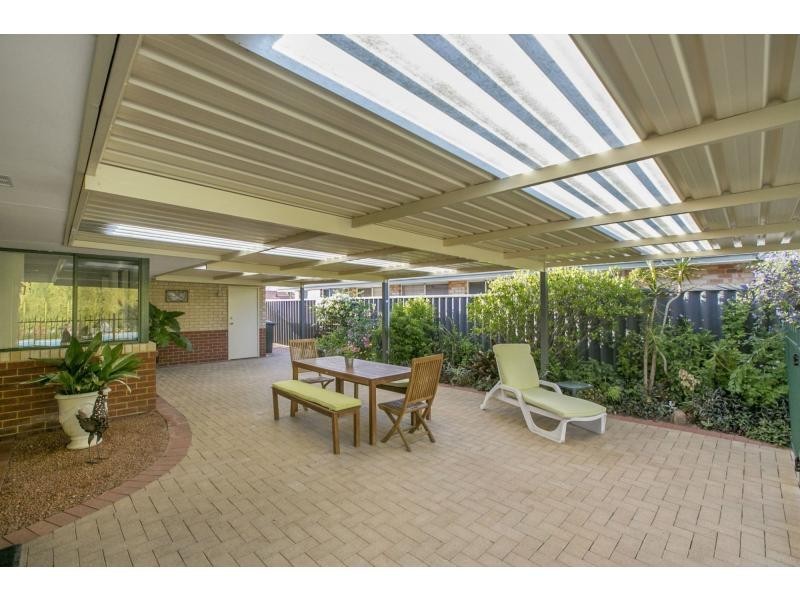 2 Birtles Grove, Erskine WA 6210