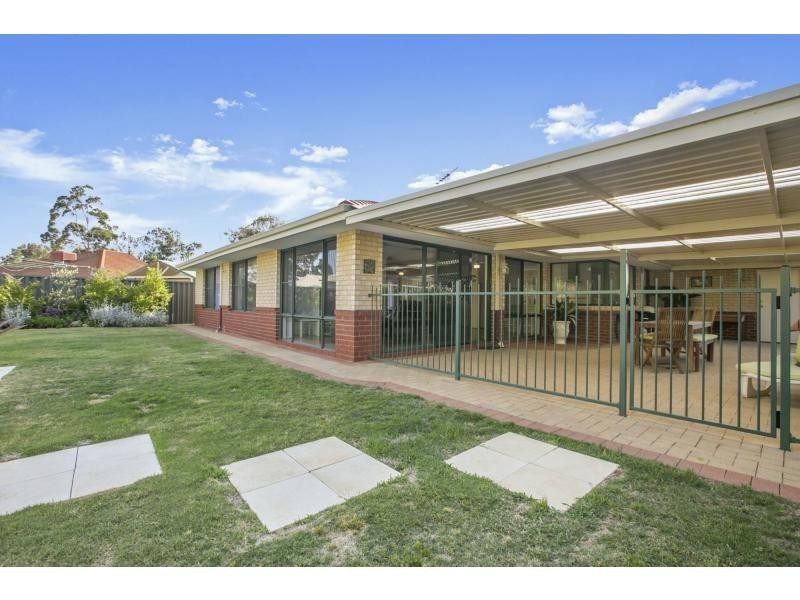 2 Birtles Grove, Erskine WA 6210