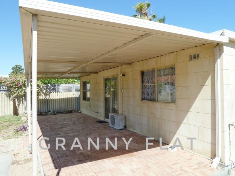21 Quamby Place, Rockingham WA 6168