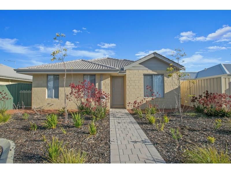 54 Encourage Loop, Dudley Park WA 6210