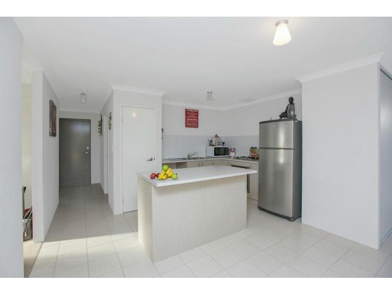 54 Encourage Loop, Dudley Park WA 6210