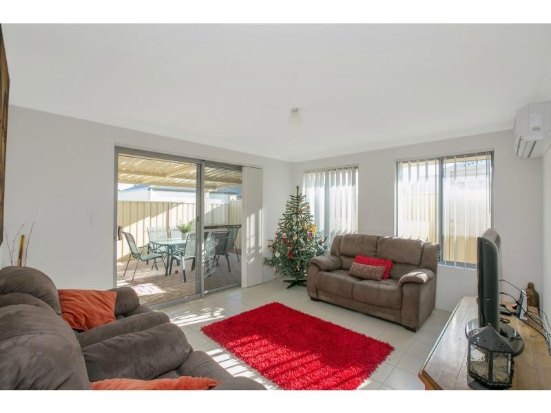 54 Encourage Loop, Dudley Park WA 6210