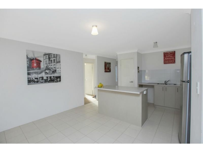 54 Encourage Loop, Dudley Park WA 6210