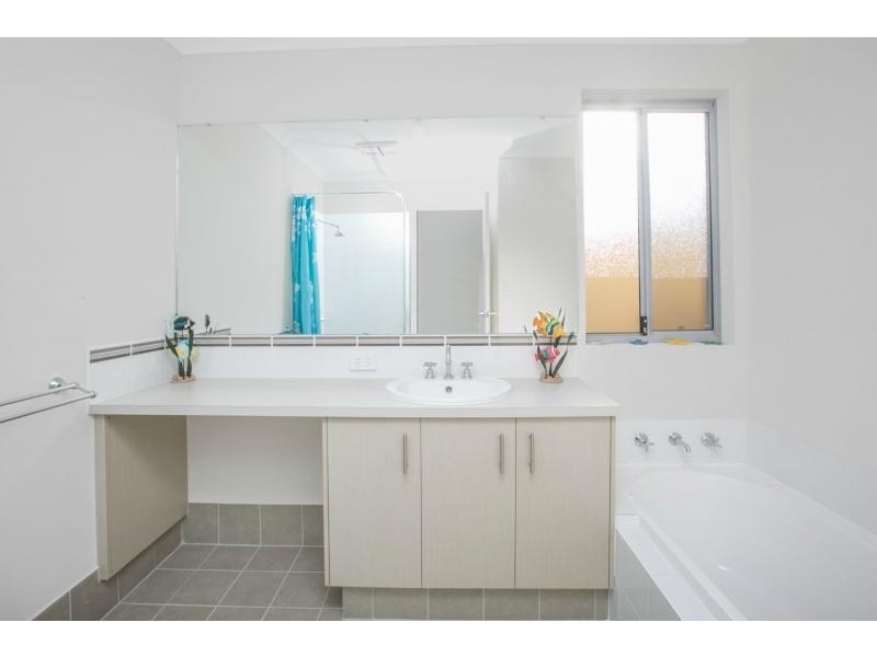 54 Encourage Loop, Dudley Park WA 6210