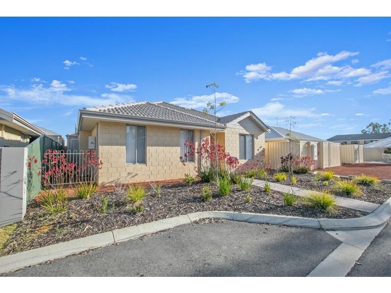 54 Encourage Loop, Dudley Park WA 6210