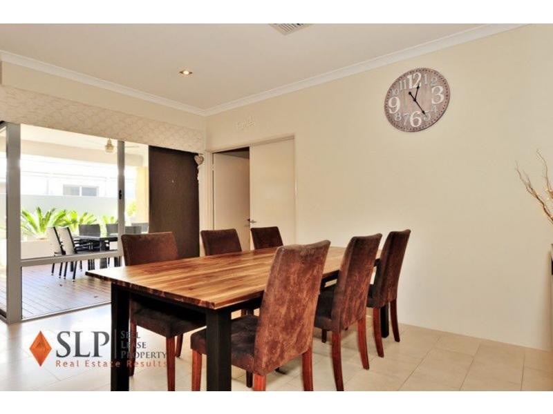 23 Brigalow Bend, Ellenbrook WA 6069
