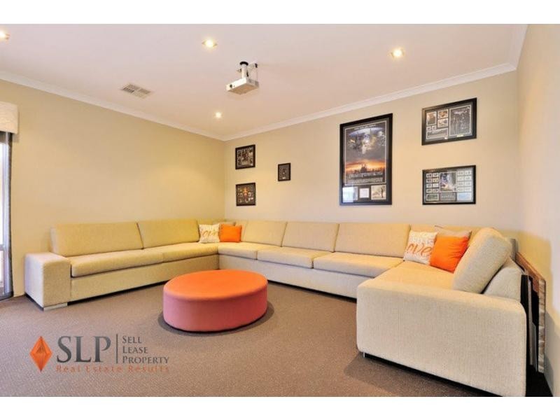 23 Brigalow Bend, Ellenbrook WA 6069