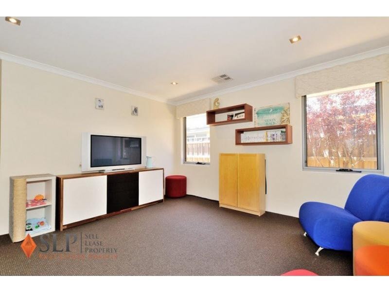 23 Brigalow Bend, Ellenbrook WA 6069