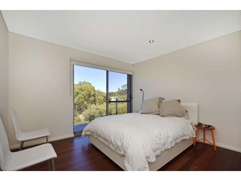 23 Stephens Crescent, Guilderton WA 6041