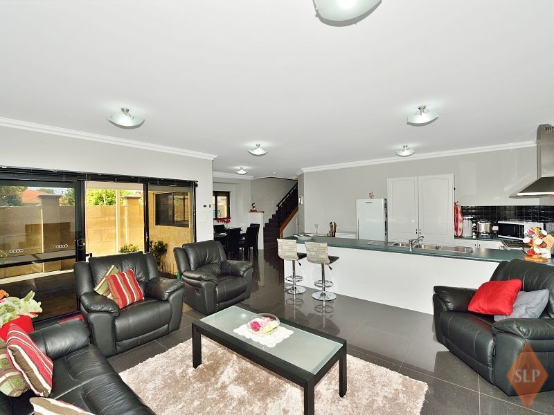 54A Hackett Street, Mandurah WA 6210