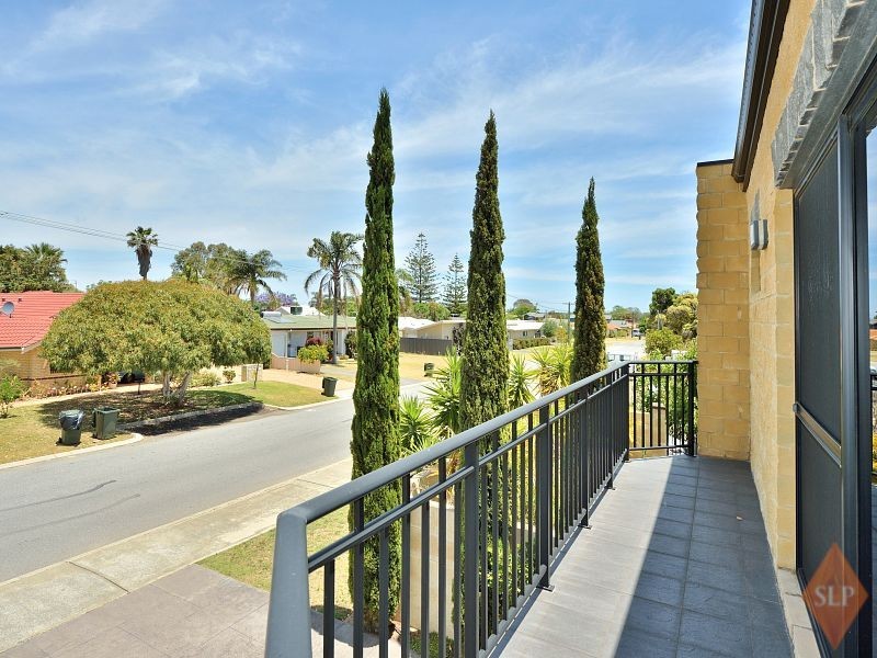 54A Hackett Street, Mandurah WA 6210