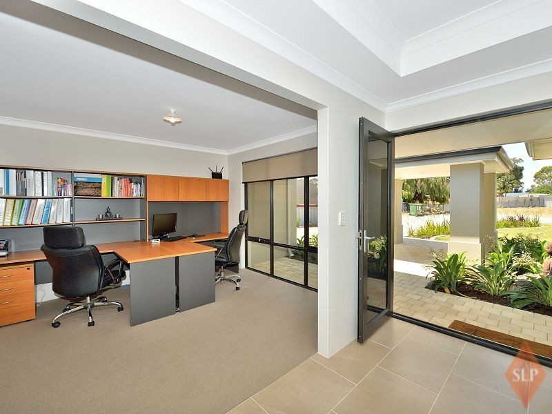 5 Caspar Place, Madora Bay WA 6210