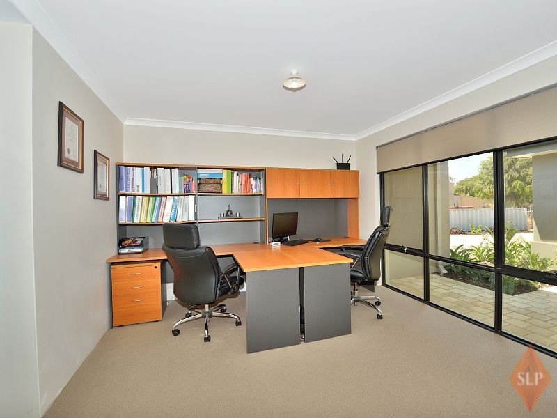 5 Caspar Place, Madora Bay WA 6210