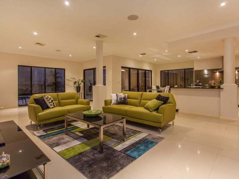 78 Silver Sands Drive, Iluka WA 6028