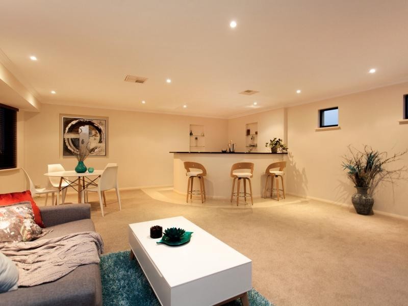 78 Silver Sands Drive, Iluka WA 6028