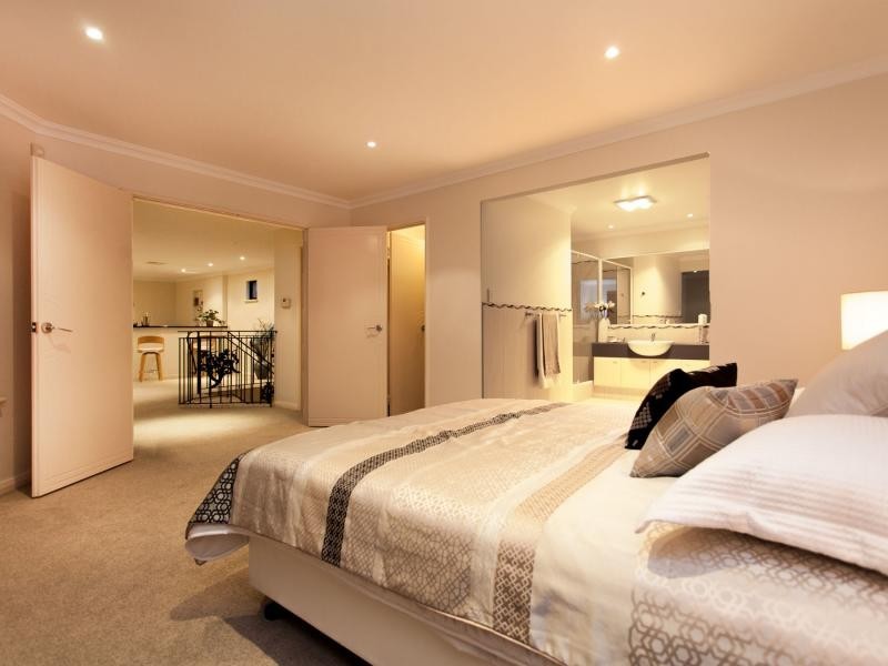 78 Silver Sands Drive, Iluka WA 6028