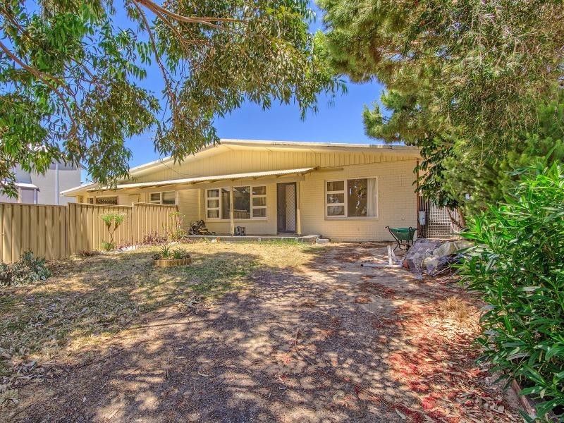 23 George Street, Rockingham WA 6168