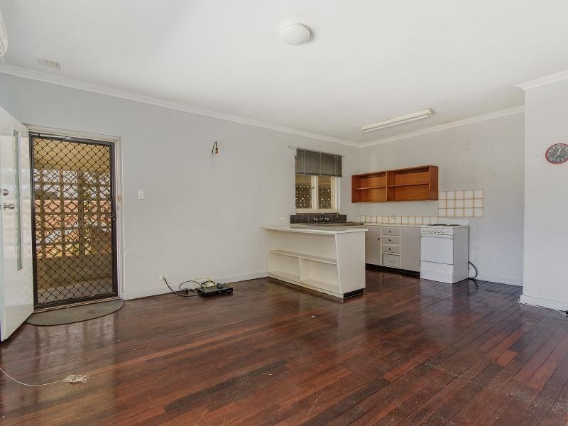 23 George Street, Rockingham WA 6168