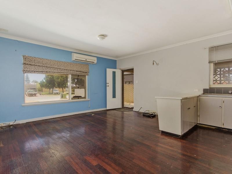 23 George Street, Rockingham WA 6168