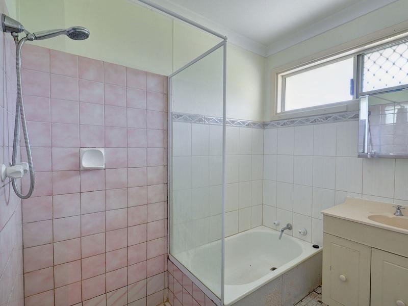 11 Edgington Crescent, Koondoola WA 6064