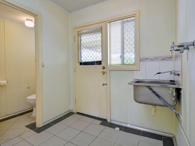 11 Edgington Crescent, Koondoola WA 6064