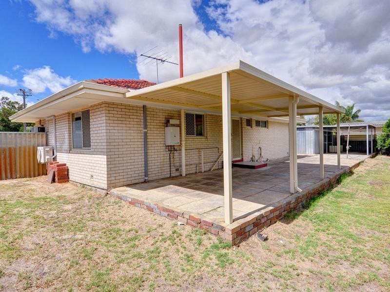 11 Edgington Crescent, Koondoola WA 6064