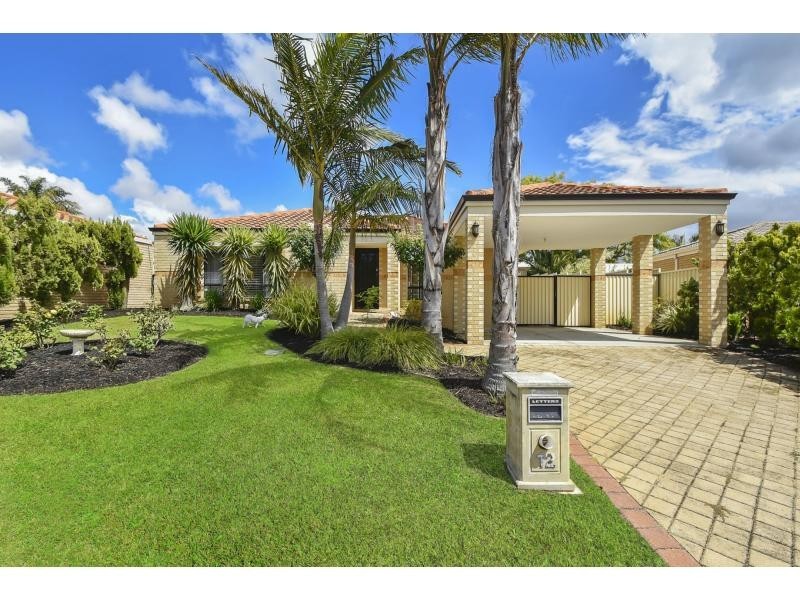 12 Rayner Drive, Landsdale WA 6065