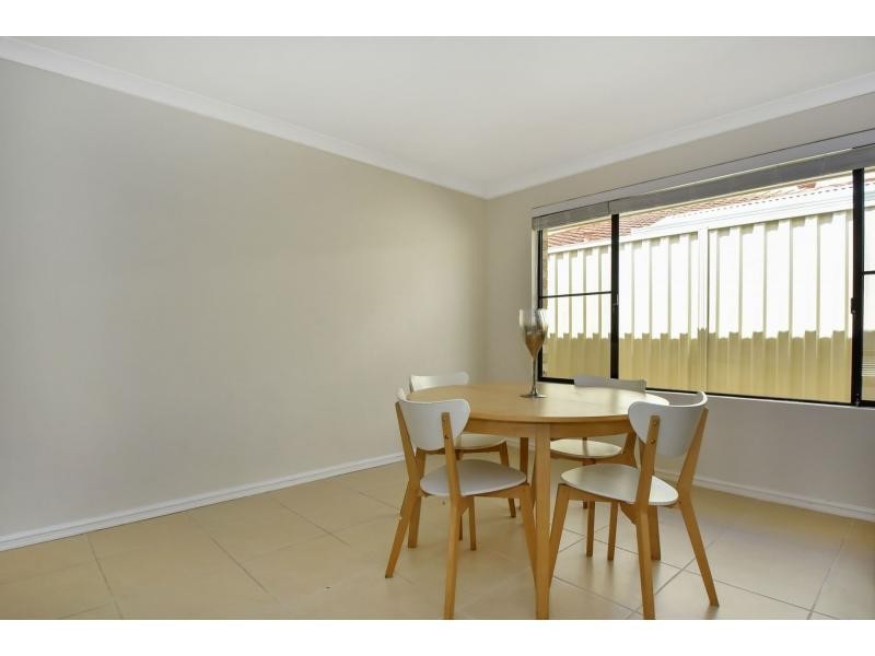 12 Rayner Drive, Landsdale WA 6065