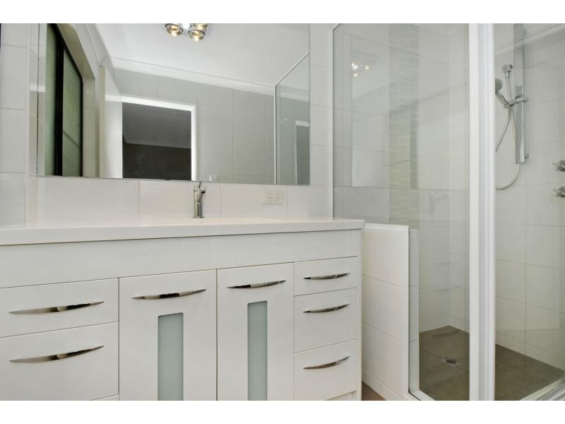 12 Rayner Drive, Landsdale WA 6065