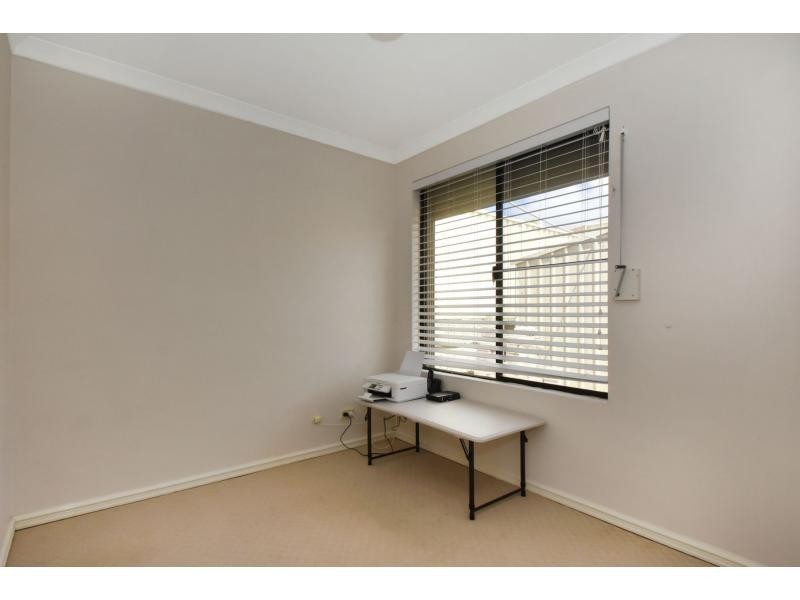 12 Rayner Drive, Landsdale WA 6065