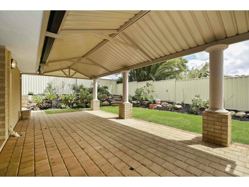 12 Rayner Drive, Landsdale WA 6065