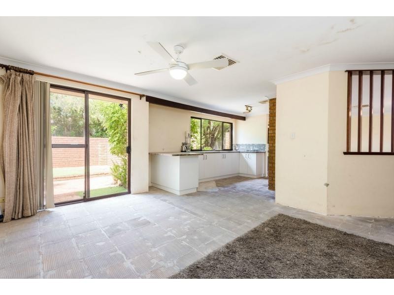 1 Gardinia Place, Mullaloo WA 6027