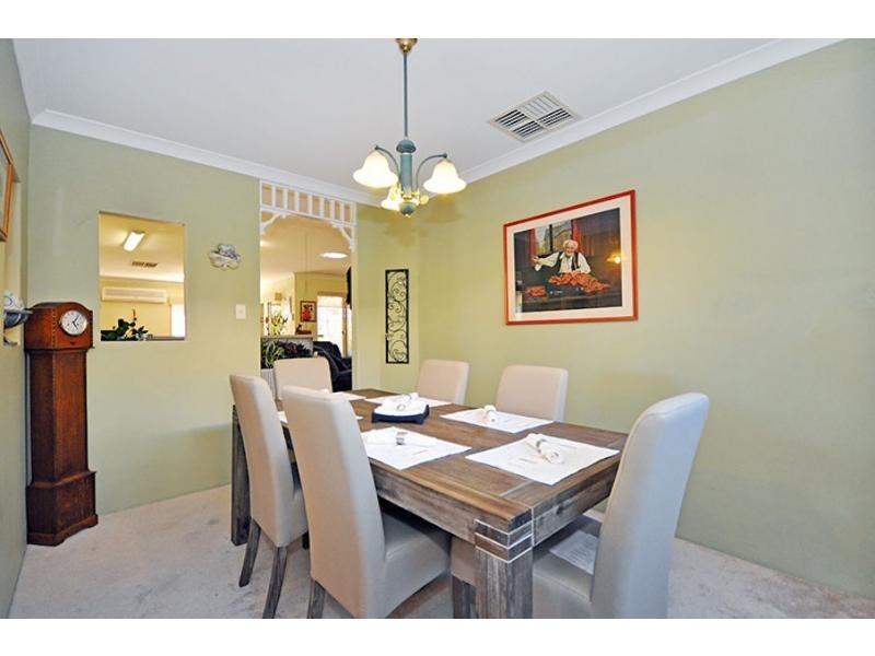 20 Regelia Turn, Ellenbrook WA 6069