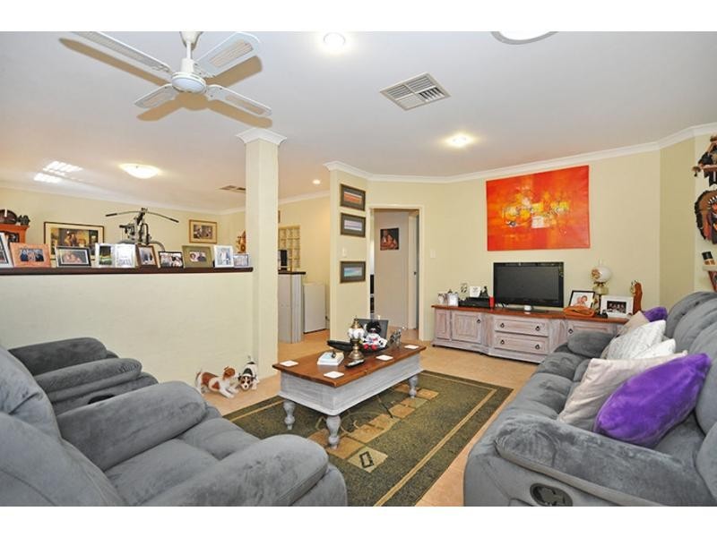 20 Regelia Turn, Ellenbrook WA 6069